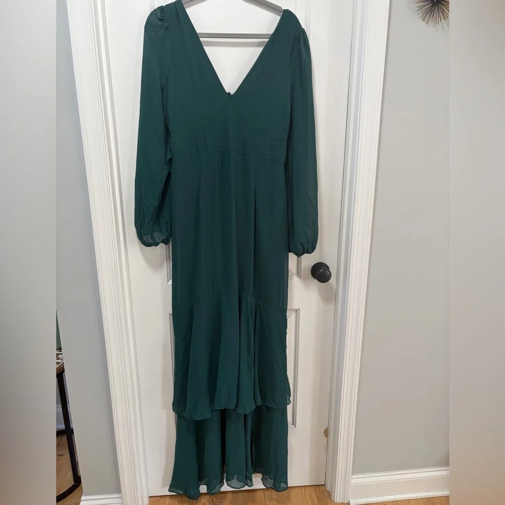 Lulus Tier Elegance NWT size Large Hunter Green Long Sleeve Tiered Maxi Dress - Picture 3 of 14